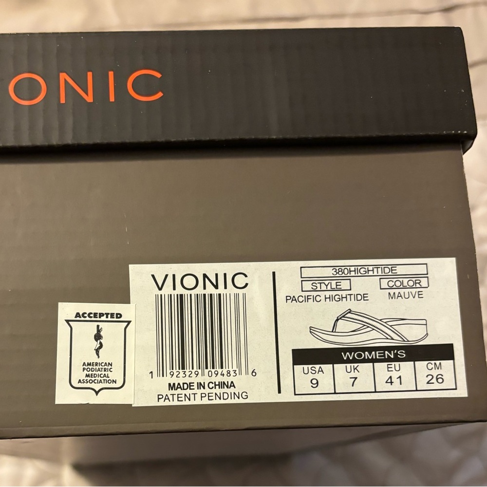 Vionic flip flops - Picture 4 of 4